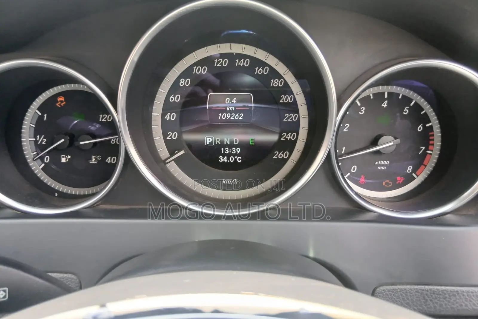 Mercedes-Benz C180 2012 Silver