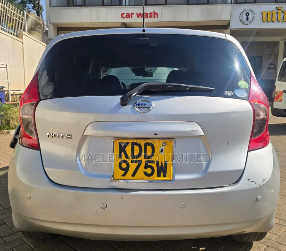 Nissan Note 2015 Silver