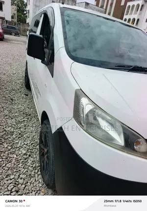 Nissan NV200 2014 White