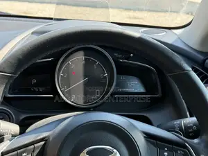 Mazda 2 2019 Blue