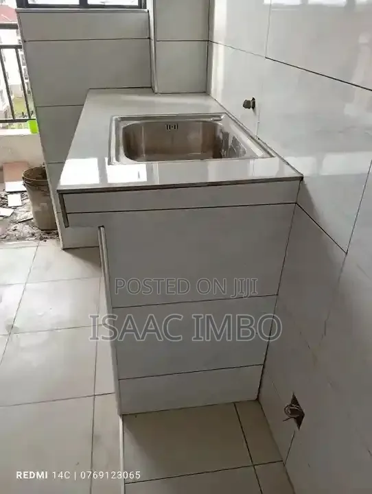 Tile Fixing and House Finishing Servises