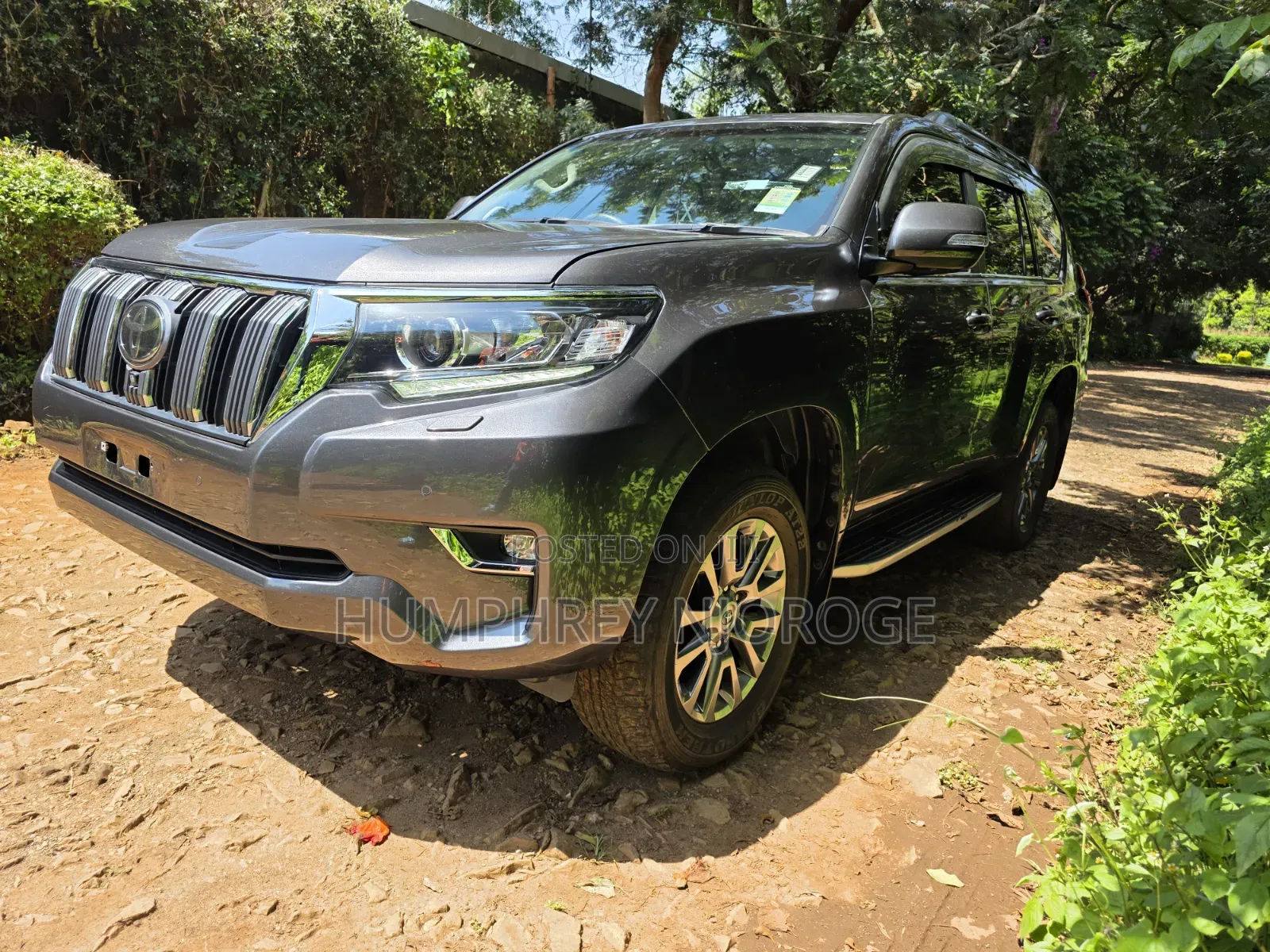 Toyota Land Cruiser Prado Kakadu 2019 Gray