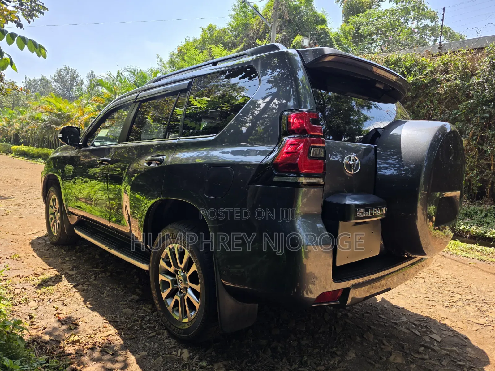 Toyota Land Cruiser Prado Kakadu 2019 Gray