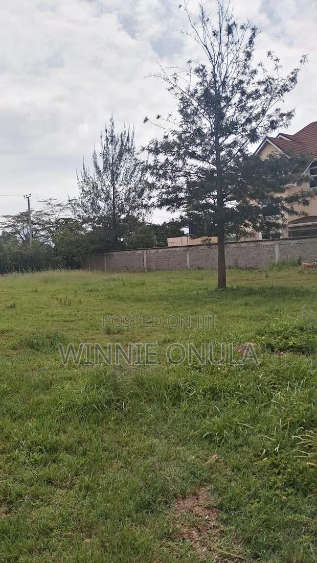 Half Acre Plot in Garden Estate
