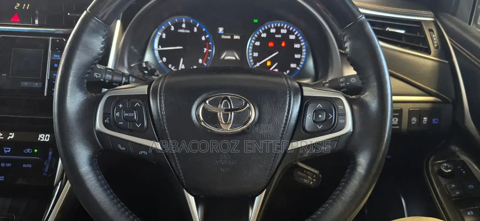 Toyota Harrier 2019 White