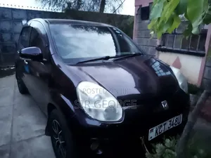 Toyota Passo 2012 Red