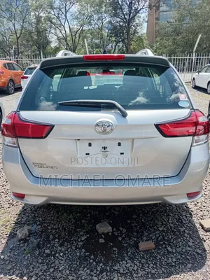 Toyota Corolla Fielder 1.5 Petrol AWD 2019 Silver