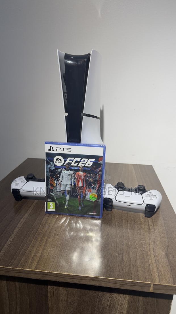 Ps5 Slim+ Fc 26(2 Controllers)
