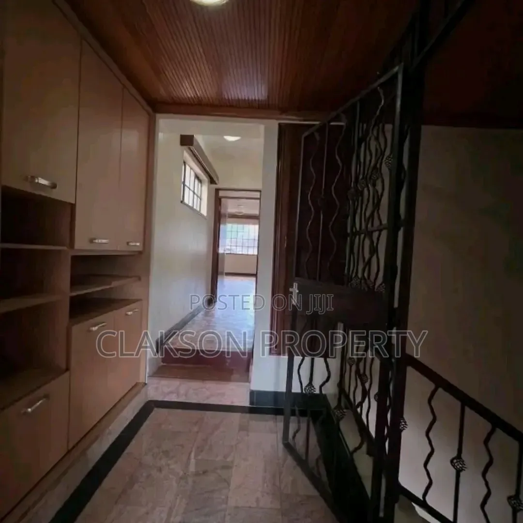 4bdrm Maisonette in Lavington, Muthangari for rent