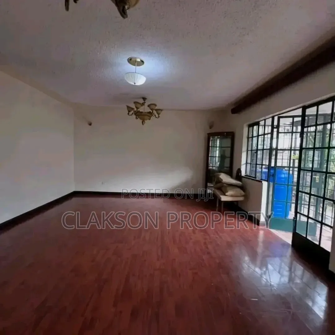 4bdrm Maisonette in Lavington, Muthangari for rent