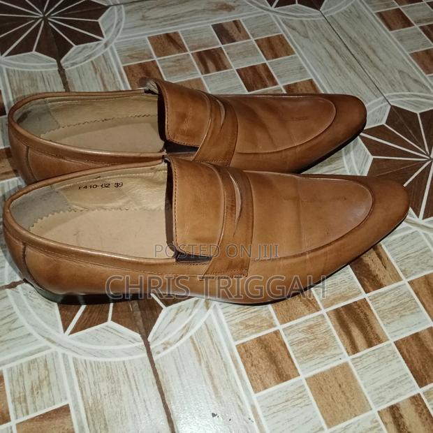 Official Zara Leather Shoes Size 39 - thumbnail 2