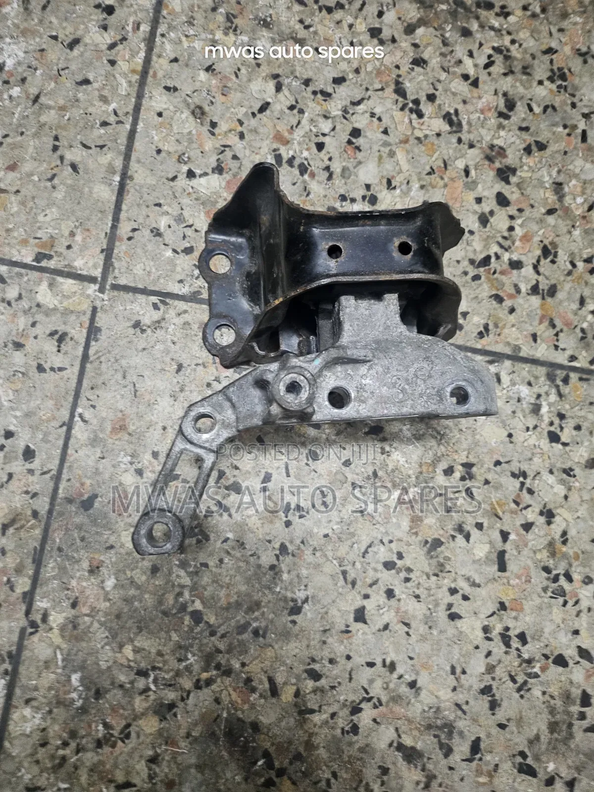 Nissan Note Engine Mountain