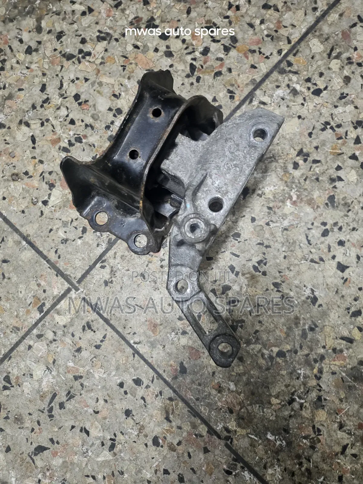 Nissan Note Engine Mountain