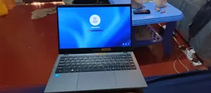Laptop Chuwi GemiBook Pro 8GB Intel Core i7 SSD 256GB
