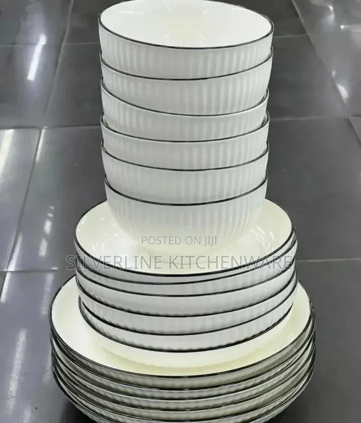 18 Pieces Japanese Dinnerset