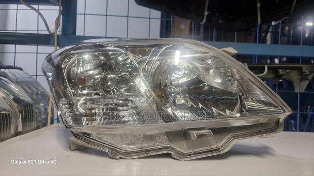Premio 260 Non Xenon Headlight - thumbnail 2