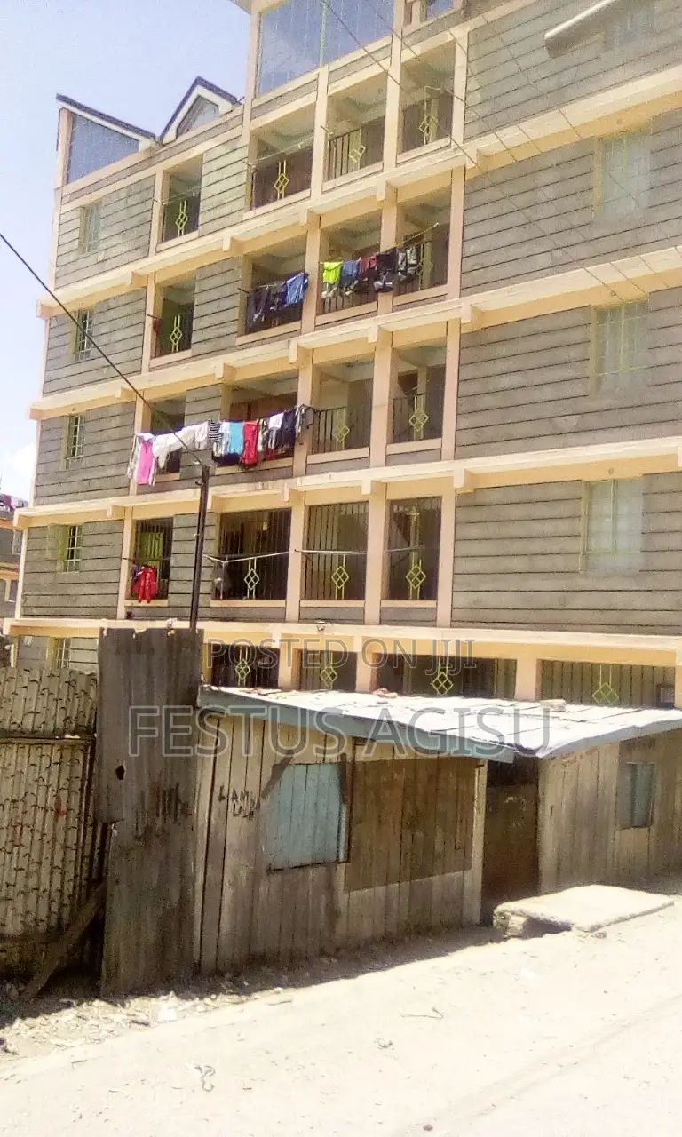 80x40, Corner Plot Kayole 2nd Row Kioi Stage