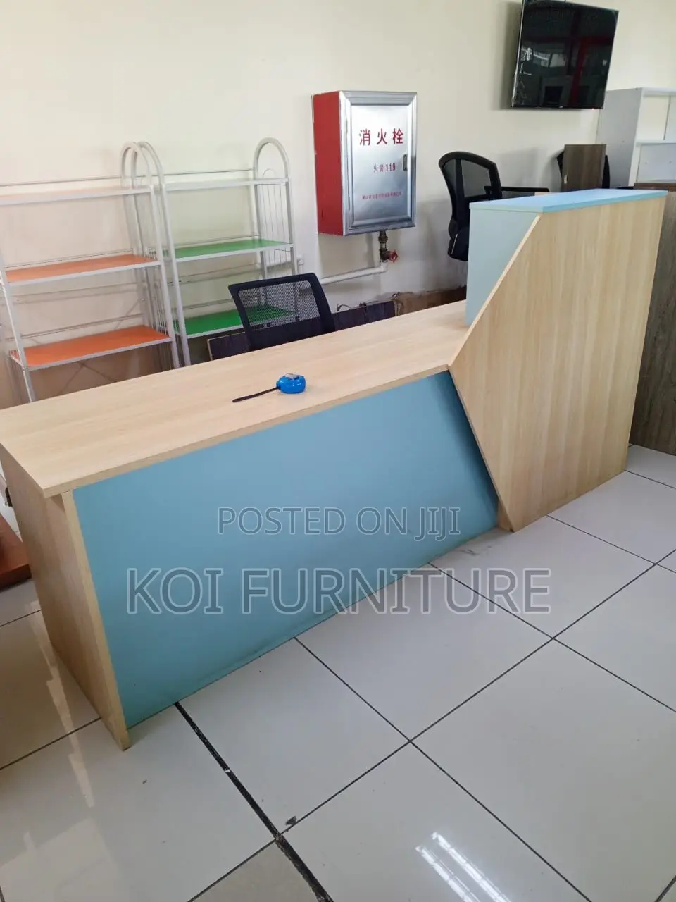 Office Desk : F4 Custom Modern 2.4-meter Reception Counter Desk