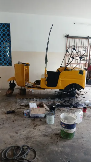 Bajaj RE 2022 Yellow