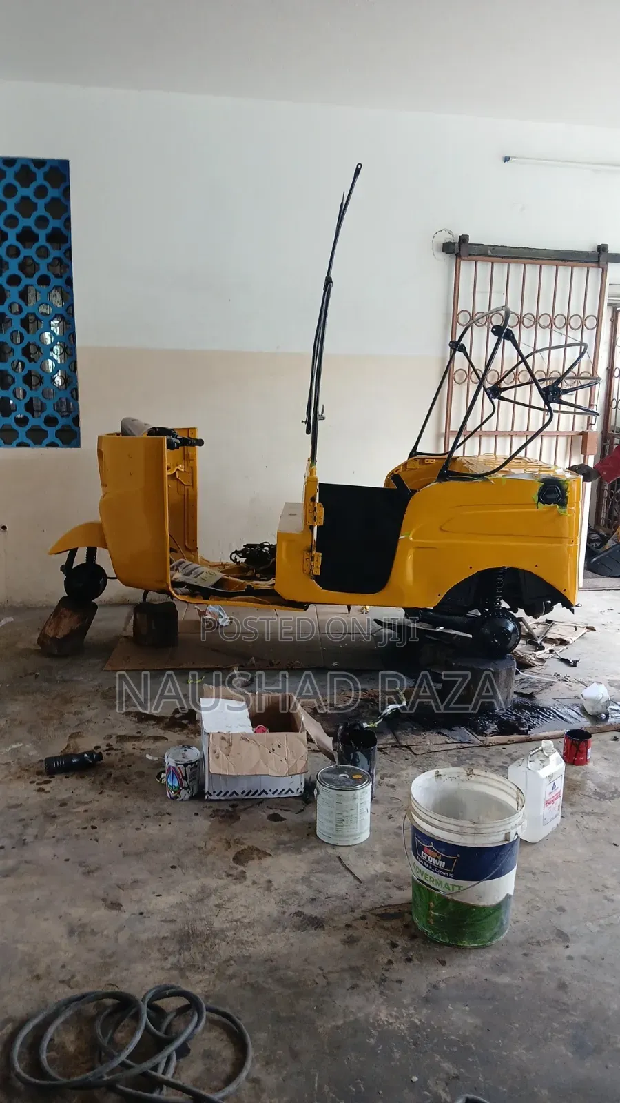 Bajaj RE 2022 Yellow