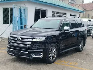Toyota Land Cruiser Prado 2.7 2023 Matt Black