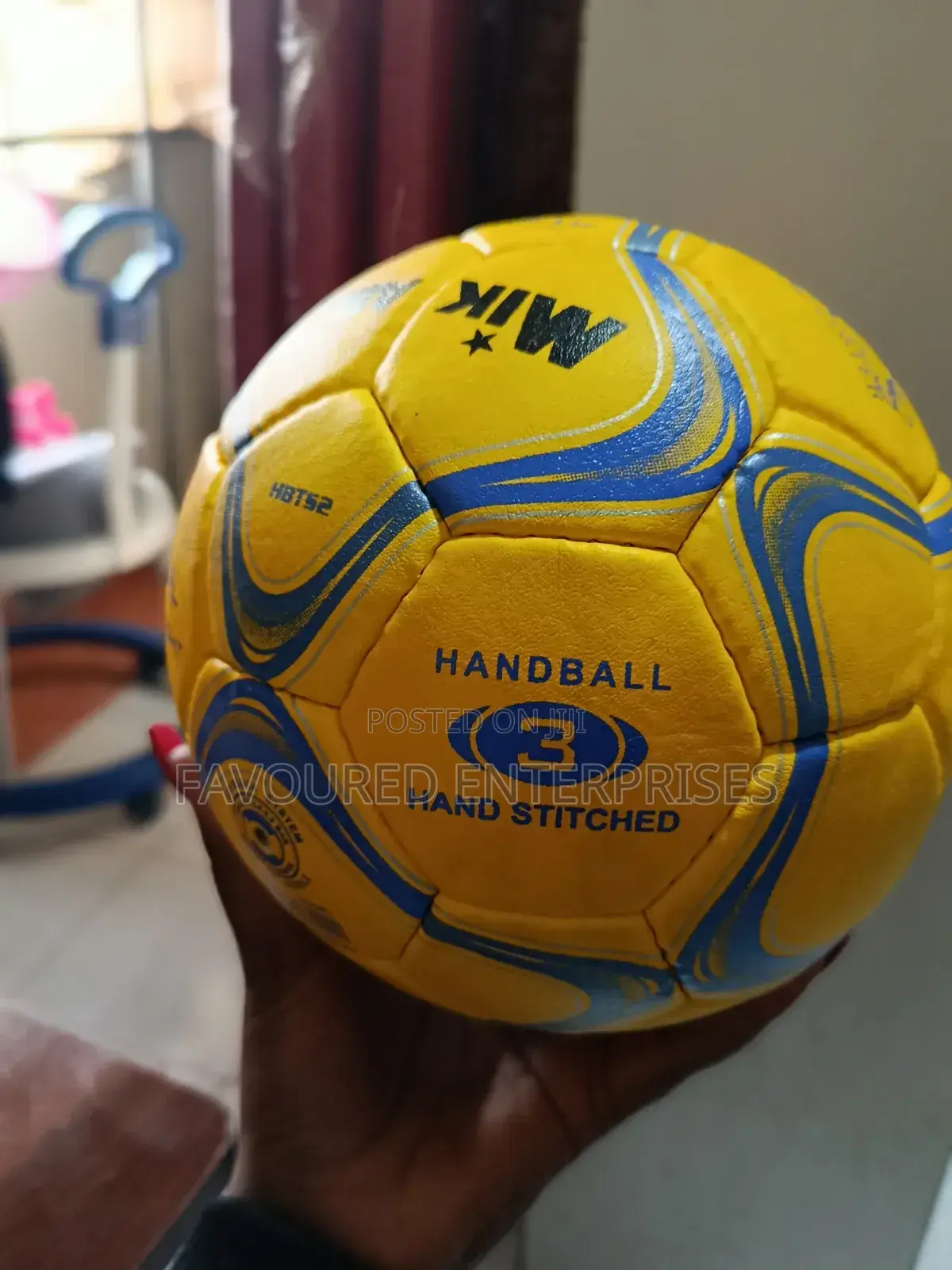 Handball Mikasa, Handball