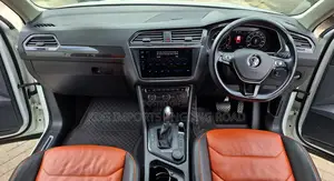 Volkswagen Tiguan 2019 Pearl