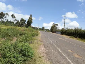 Mua Hills 5 Acres