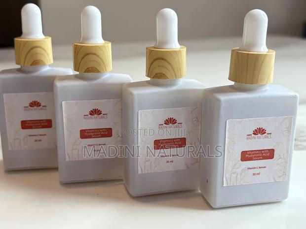 Vitamin C With Hyaluronic Acid Serum