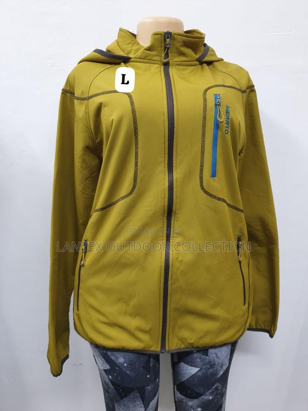 Outdoor Jackets - thumbnail 2