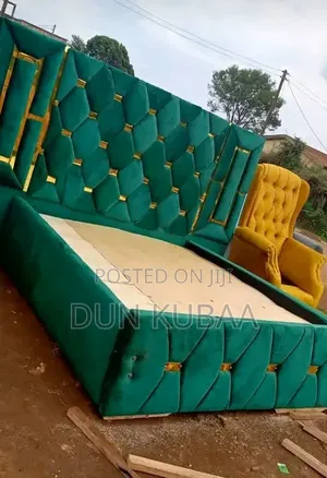 Modern Classy Cheater Bed