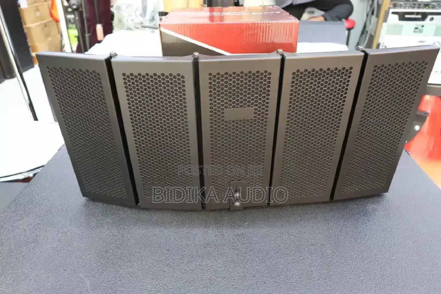 Quality Sound Reflection Absorbing Wall