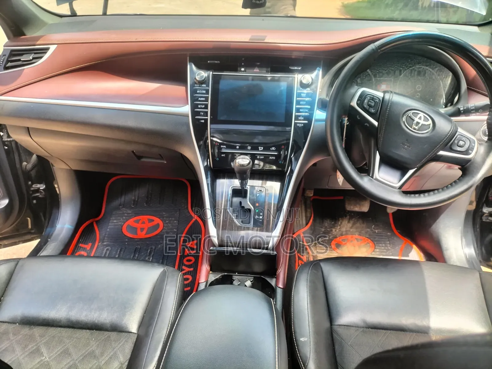 Toyota Harrier 2015
