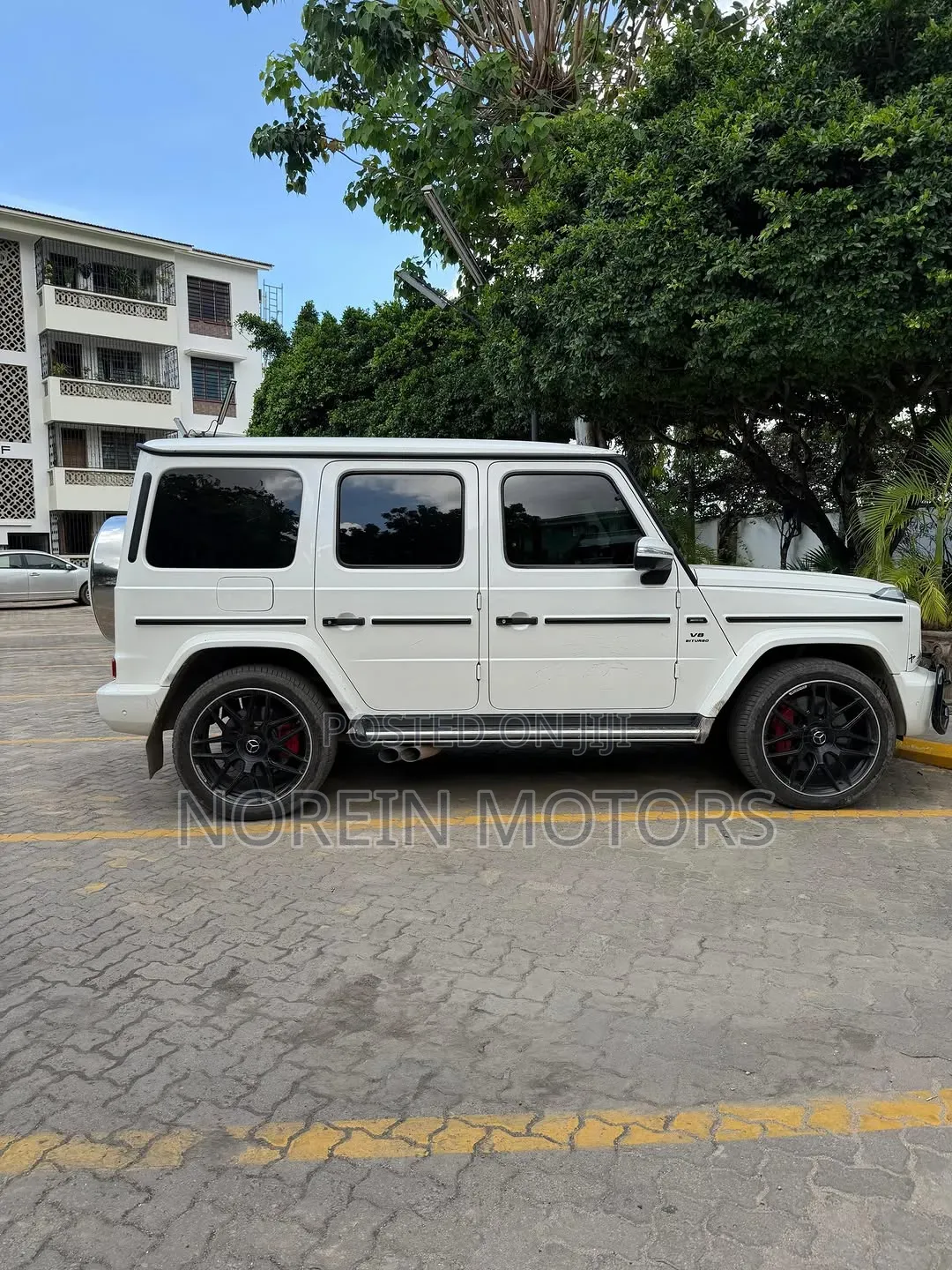 Mercedes-Benz G-Class 2020 White