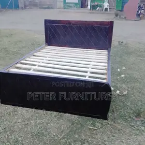 Brown Wood Bed 5x6
