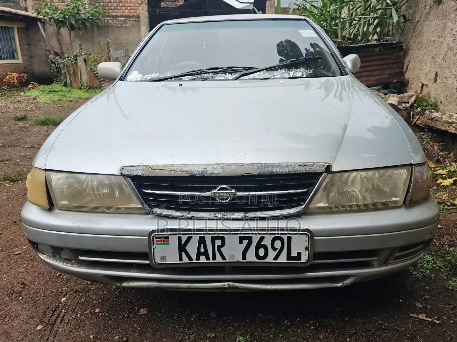 Nissan FB14 2002 Silver