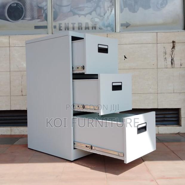 Office Cabinet : V12 3-Drawer Metallic Office Filing Cabinet - thumbnail 6