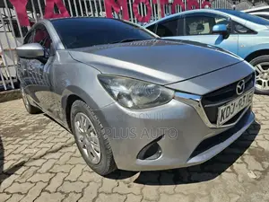Mazda Demio 2015 Silver