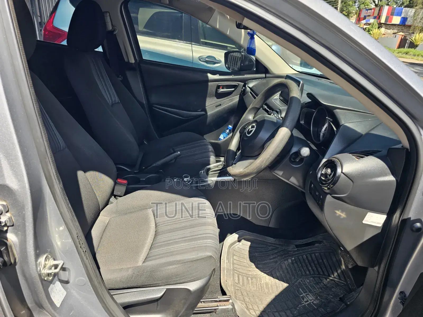 Mazda Demio 2015 Silver
