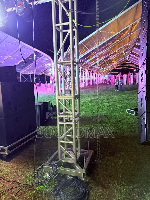 Truss (Rectangular Box/Triangle Shape) - main view