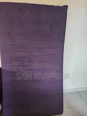 Used 4 by 6 Mattress