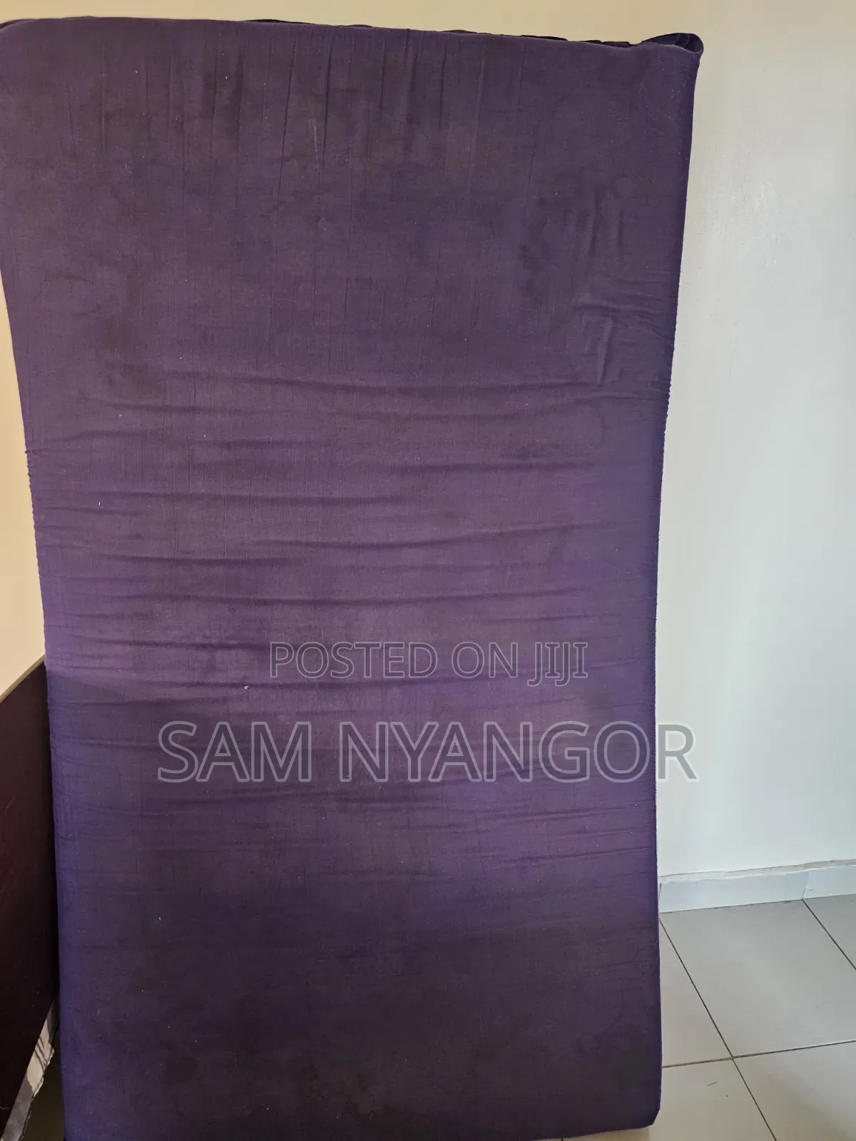 Used 4 by 6 Mattress