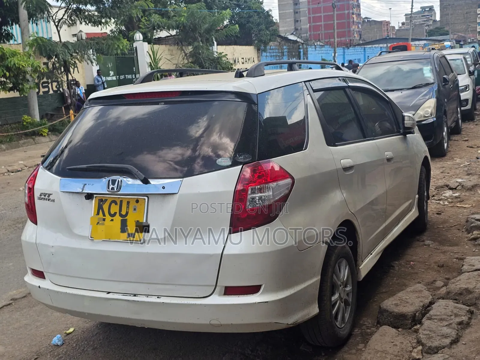 Honda Fit Shuttle 2012 White