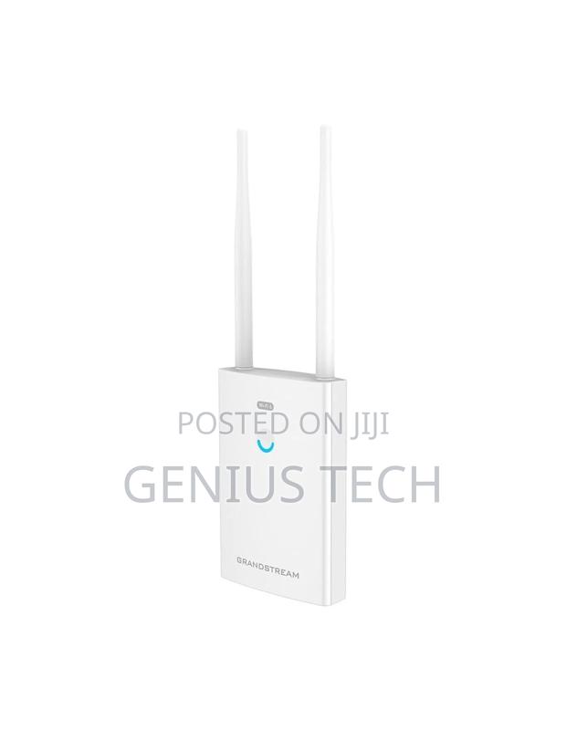 Grandstream Gwn7660lr Outdoor Wi-Fi 6 Access Point