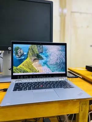 Laptop Lenovo ThinkPad X380 Yoga 16GB Intel Core i7 SSD 512GB