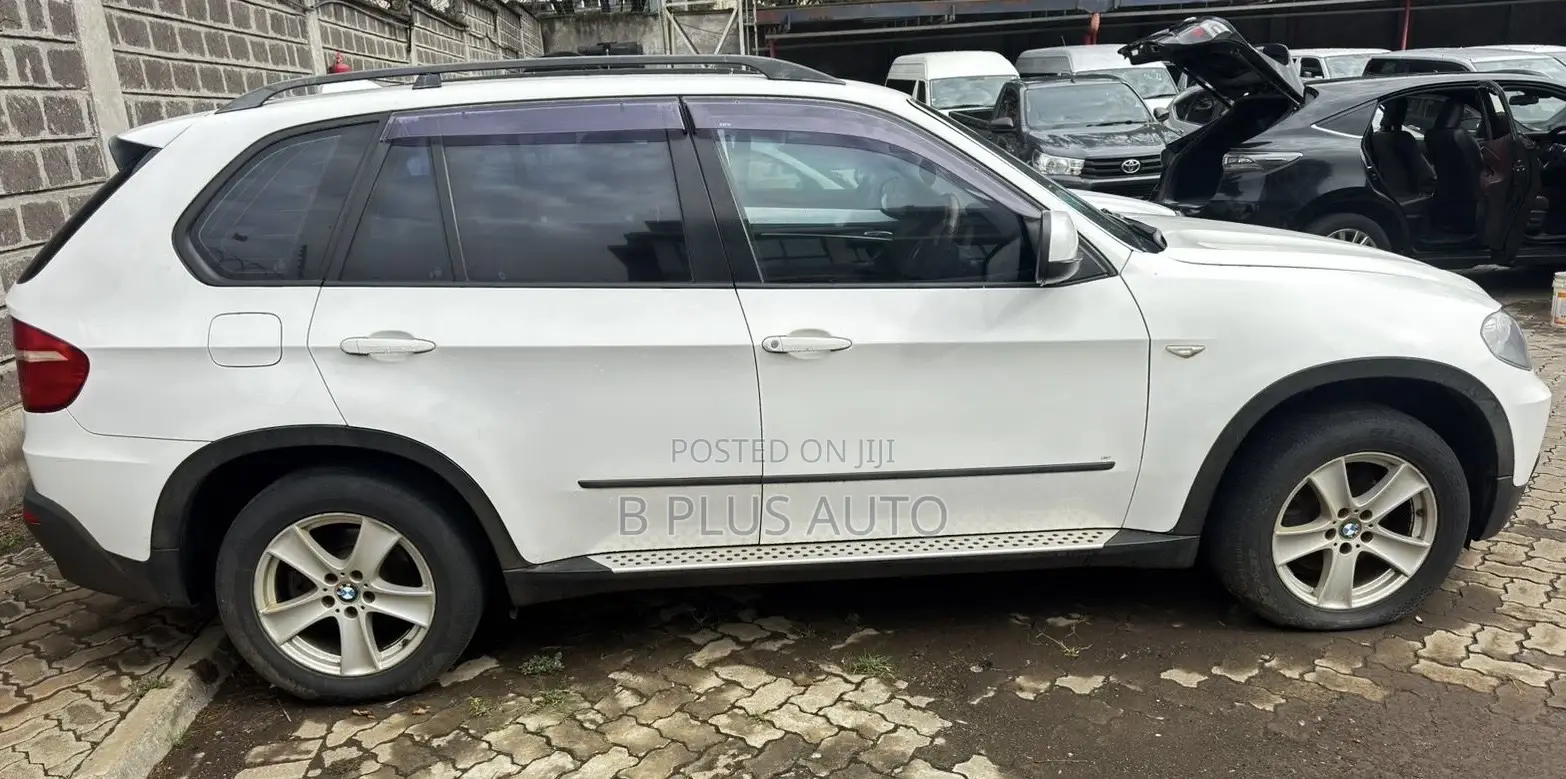 BMW X5 2009 White