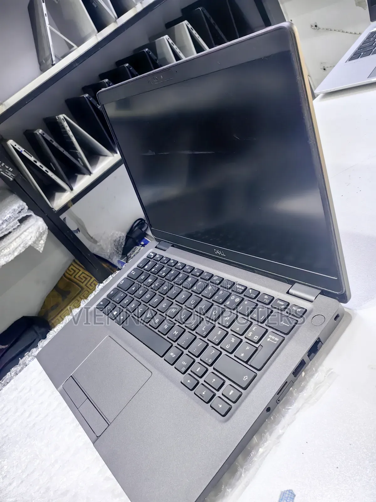 Laptop Dell Latitude 5300 8GB Intel Core i5 SSD 256GB