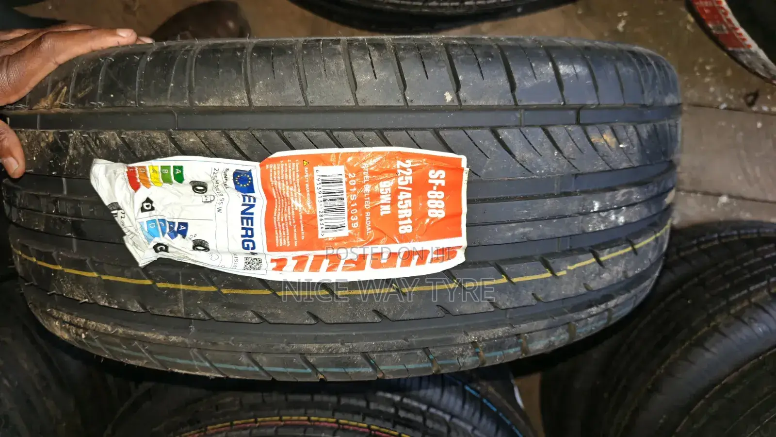 225/45r18 Sunfull