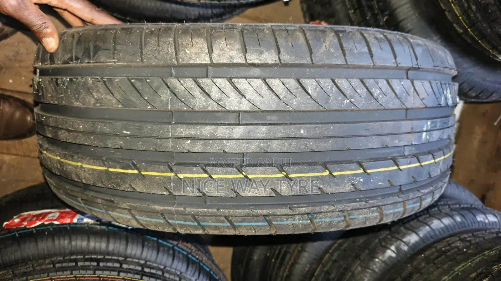 225/45r18 Sunfull