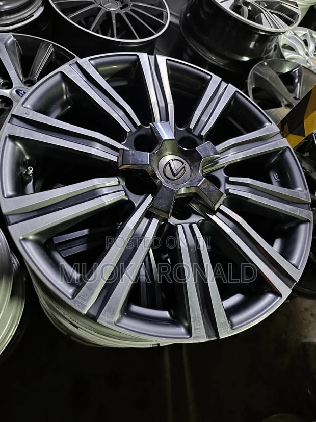 Landcruiser L200 V8 Rims 21iches Original